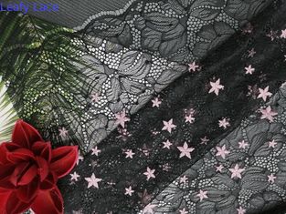 Ρόδινο ύφασμα δαντελλών δικτύου αστεριών κεντημένο σχέδιο για την κυρία Garment