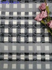 Καρό σχεδίων κεντητικής ριγωτό ύφασμα τυπωμένων υλών δαντελλών ελεγμένο