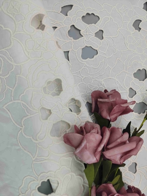 129cm Width 100% Cotton Laser Embroidery Fabric Laser Cut Border