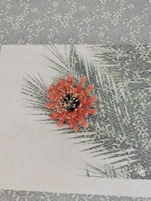 Ivory Small Floral Trim Fabric 100% Polyester leavers lace fabric