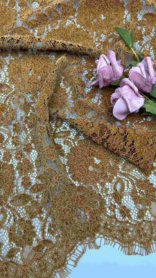 Καφέ χρώμα Chenille Yarn Floral Scalloped Edge Δαντέλα από το Υδρόδρομο φόρεμα για γυναίκες φόρεμα