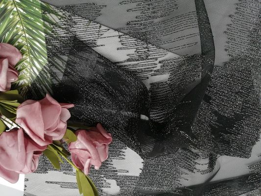 Μαύρο μεταλλικό Lurex γεωμετρικό ύφασμα δαντελλών γραμμών κεντημένο ασήμι