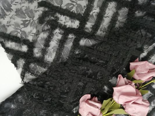 Μαύρο ύφασμα δαντελλών Applique λουλουδιών κεντητικής πλέγματος του Tulle