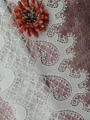 Ύφασμα δαντελλών Cutwork Cutwork