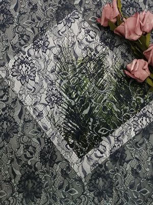 Δίχρωμο γαλλικό ύφασμα δαντελλών Chantilly