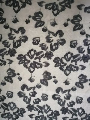 Το μαύρο λεπτό σχοινόδετο τρισδιάστατο Floral ύφασμα δαντελλών κέντησε το νυφικό ύφασμα