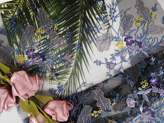 Πολυεστέρα πορφυρό ύφασμα πλέγματος του Tulle Floral κεντημένο από το ναυπηγείο