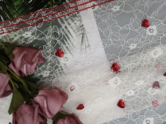 Κεντημένο τσέκι ύφασμα κόμματος καρδιών 100 ναυπηγείων κόκκινο