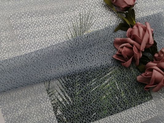 Γκρίζο ελαφρύ γεωμετρικό πλέγμα του Tulle δαντελλών για το φόρεμα βραδιού