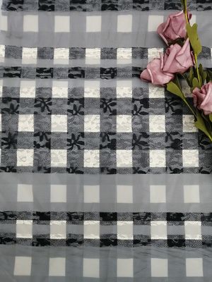 Καρό σχεδίων κεντητικής ριγωτό ύφασμα τυπωμένων υλών δαντελλών ελεγμένο