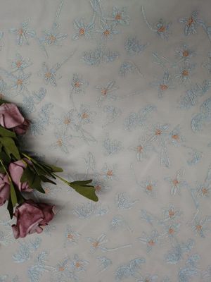 Floral χρωματισμένη δαντέλλα ζωηρόχρωμη δαντέλλα κεντητικής πλέγματος του Tulle υφάσματος κεντητικής